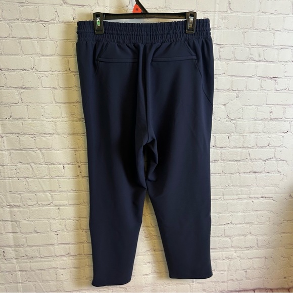 Athleta Metropolis Straight leg navy blue active pants size 10 athleisure work - Picture 9 of 13